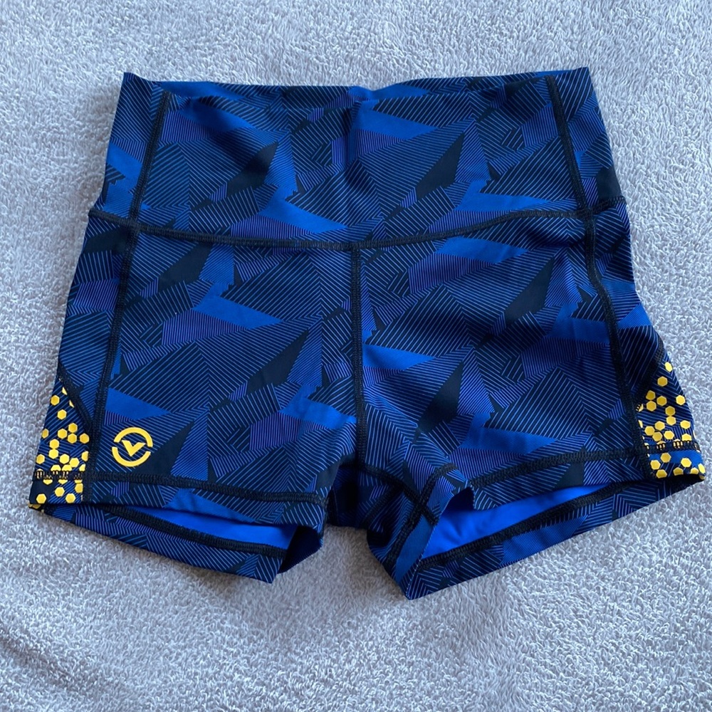 Virus shorts